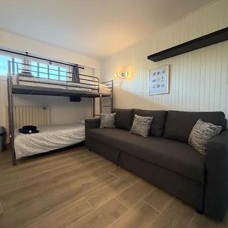 Le En Souplex Avec Piscine Et 10 Min De La 아파트